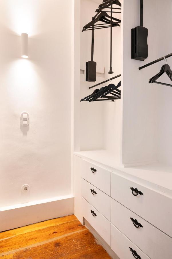 Historical Penthouse At Cardosas Block Appartement Porto Buitenkant foto